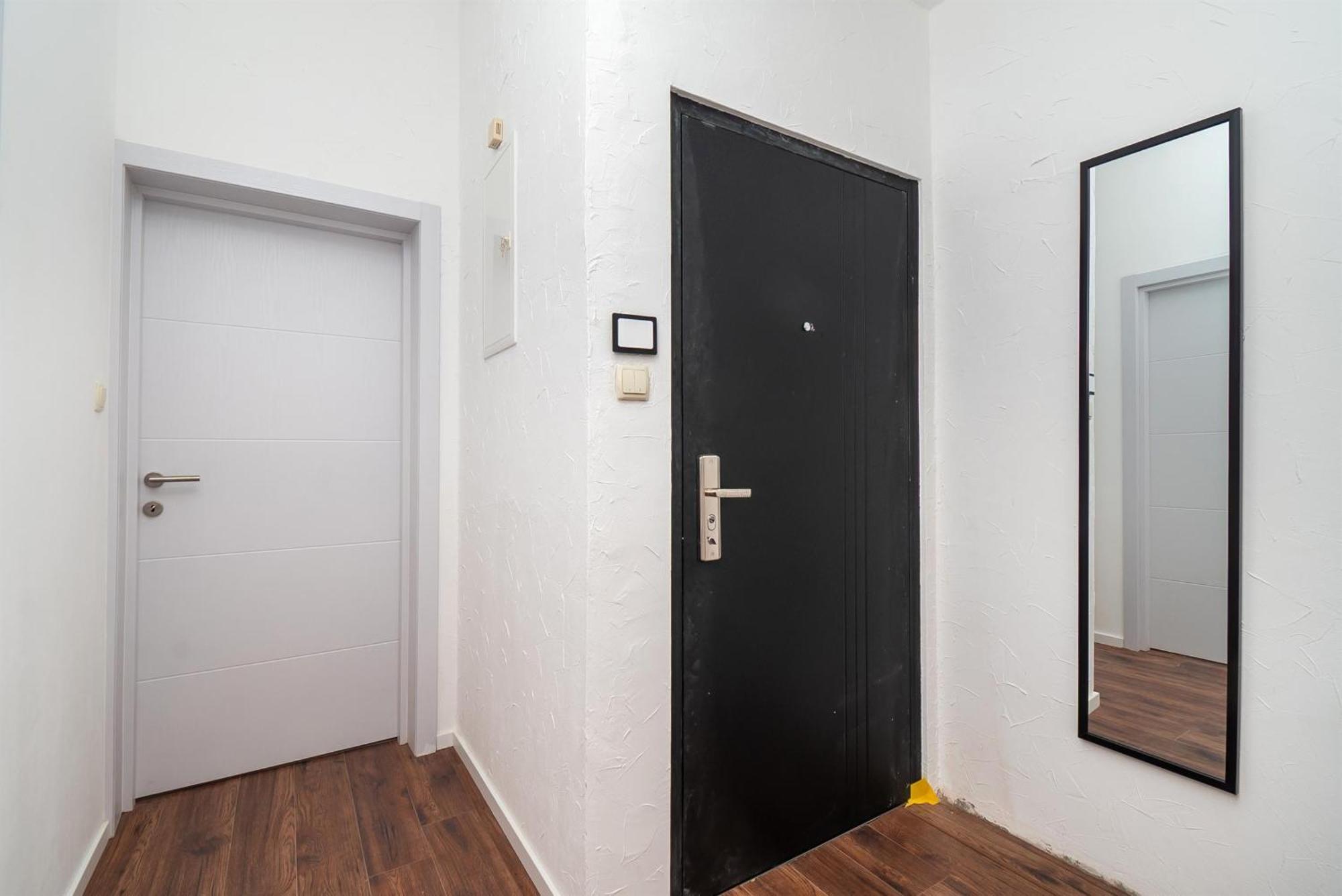 Apartments And Rooms Mladen فوديس الغرفة الصورة