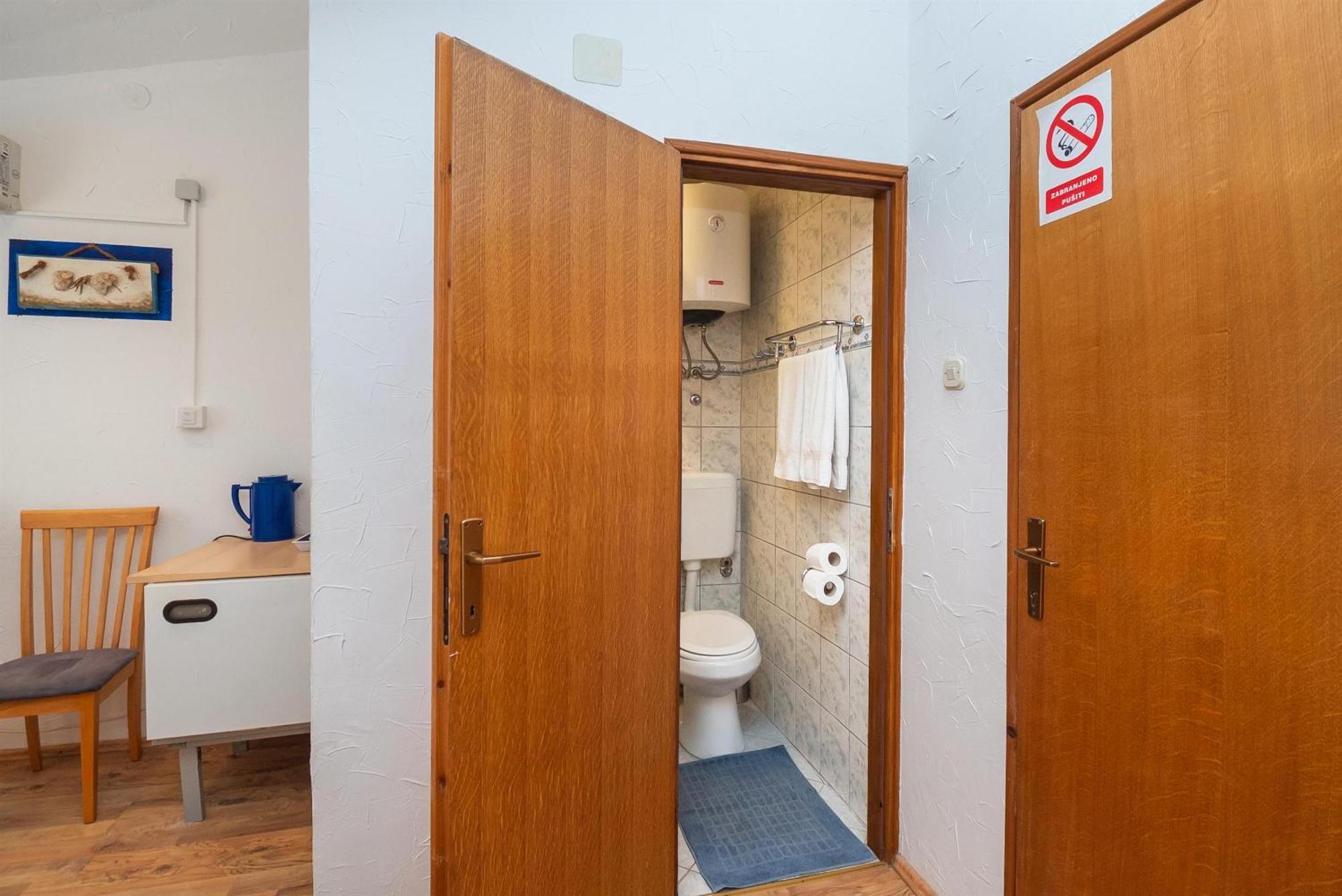 Apartments And Rooms Mladen فوديس المظهر الخارجي الصورة