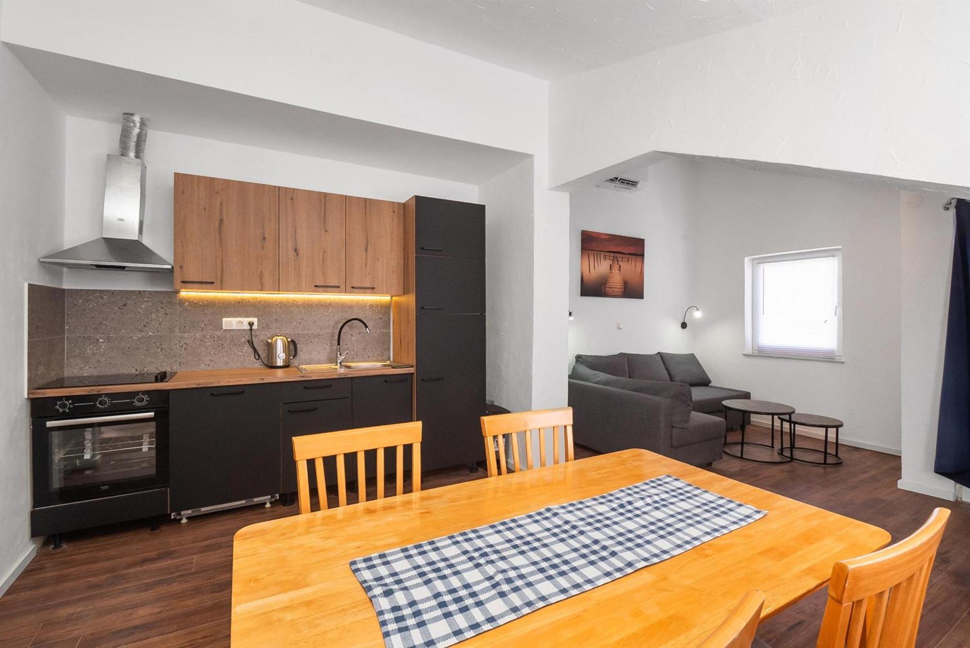 Apartments And Rooms Mladen فوديس الغرفة الصورة