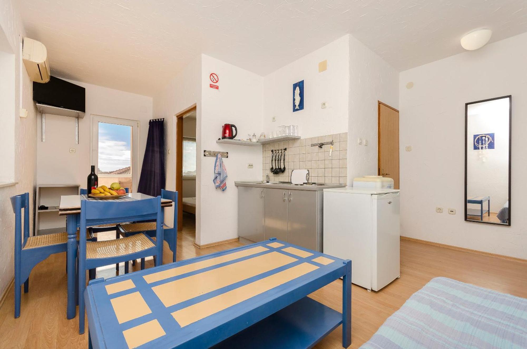 Apartments And Rooms Mladen فوديس المظهر الخارجي الصورة