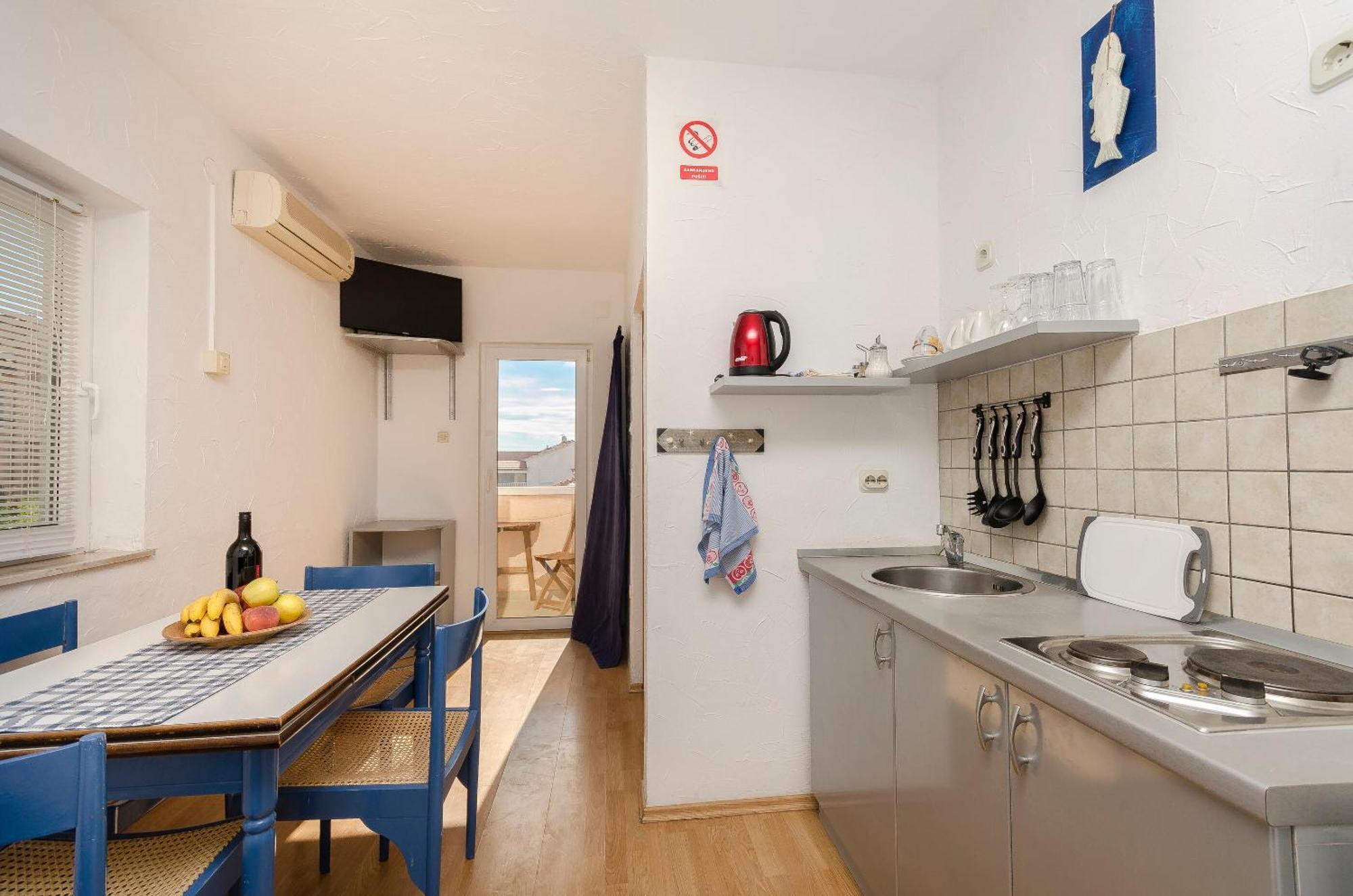 Apartments And Rooms Mladen فوديس المظهر الخارجي الصورة